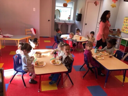 Thanksgiving linch with toddlers